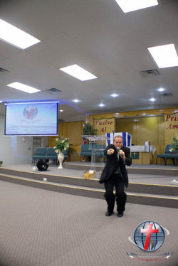 Servicio Evangelistico 2014-02-23-55.jpg