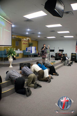 Servicio Evangelistico 2014-02-23-13.jpg