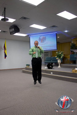 Servicio Evangelistico 2014-02-23-66.jpg
