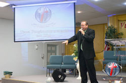 Servicio Evangelistico 2014-02-23-53.jpg