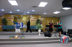 Servicio Evangelistico 2014-02-23-40.jpg