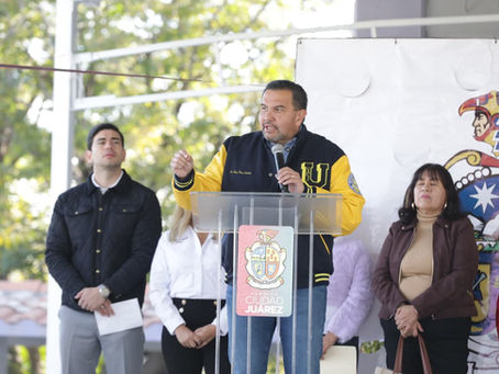 Entrega Alcalde obras de rehabilitación a diversos planteles de la localidad
