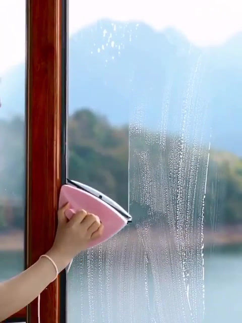 תמונה ממוזערת: מנקה חלונות "קוויקי"  עם כפתור הפלא