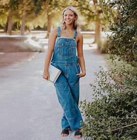 Elle Robertson