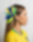 Miniatura: "Ear Cuff artesanal Lucky Charm com penas e cristais nas cores do Brasil (Verde, Azul e Amarelo), exibido em modelo."