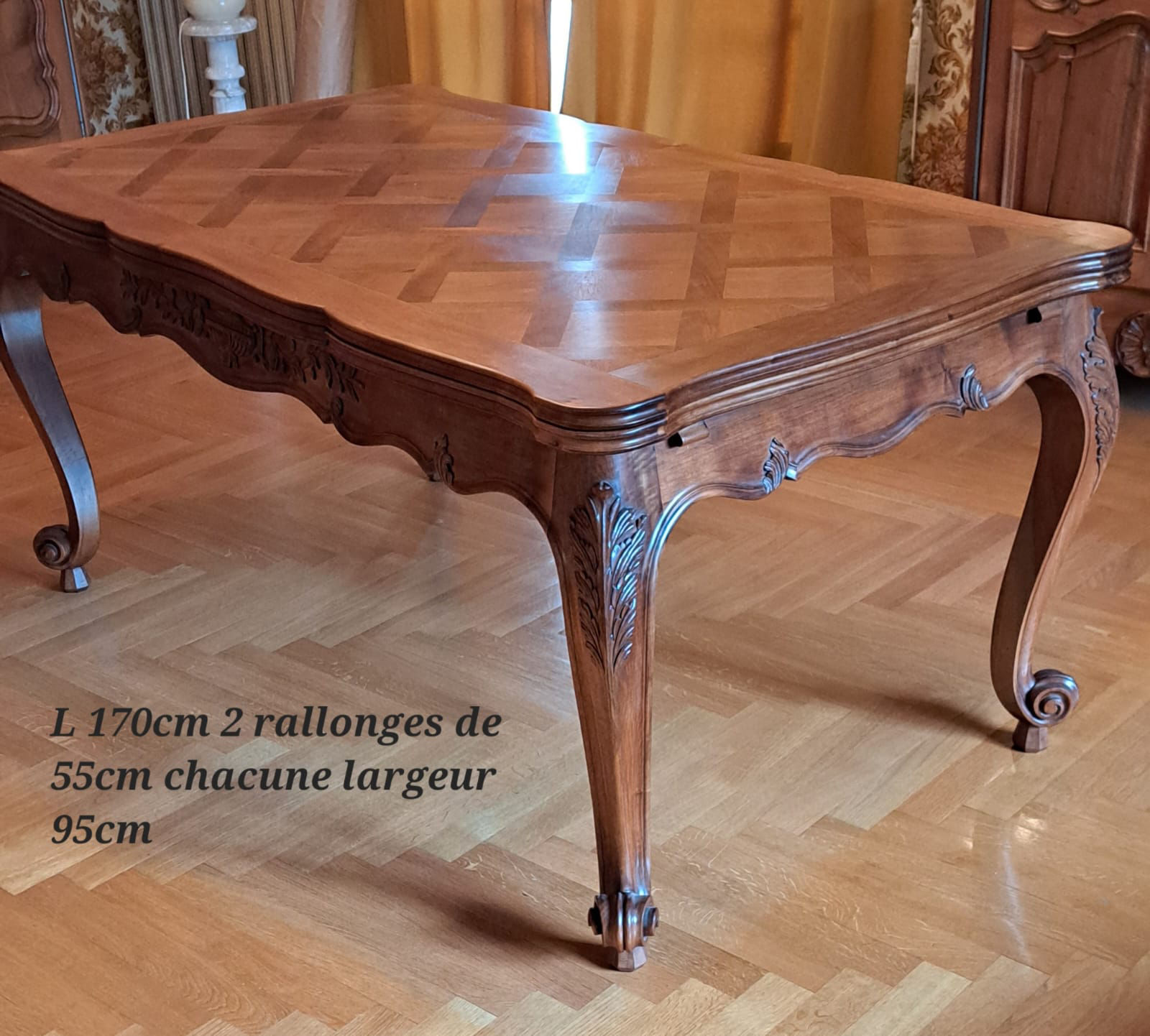 Table  a manger au choix