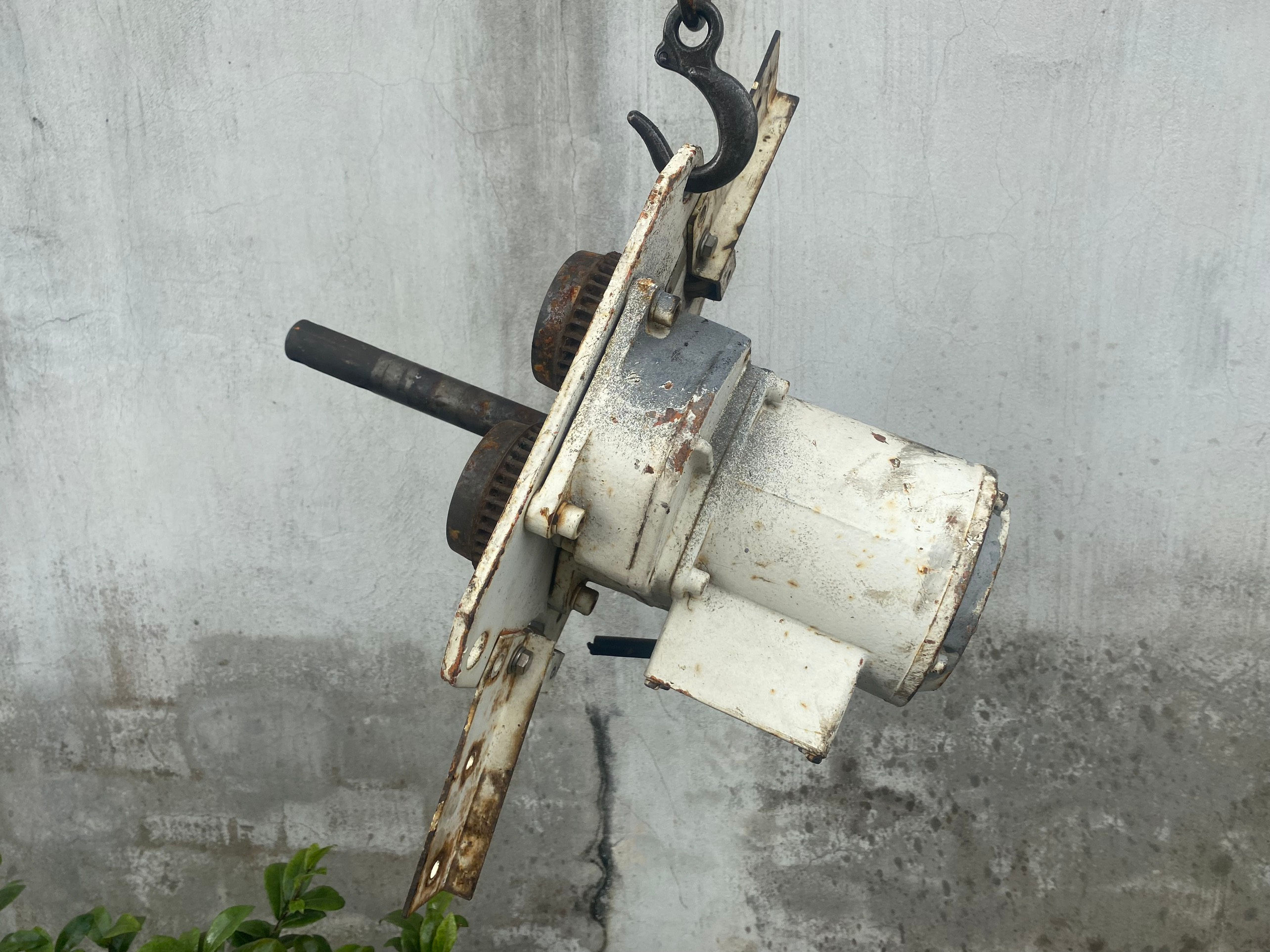 CON CHẠY PA LĂNG ĐIỆN 0.5 TẤN KITO