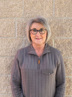 Dormye Halbrooks | Senior Education Assistant