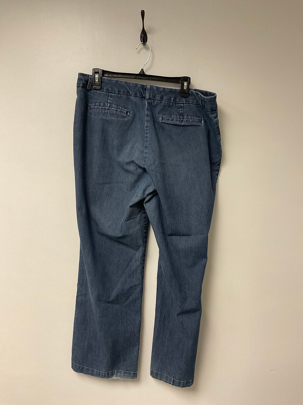 Thumbnail: Teen Girls Pants - Size 16 Short