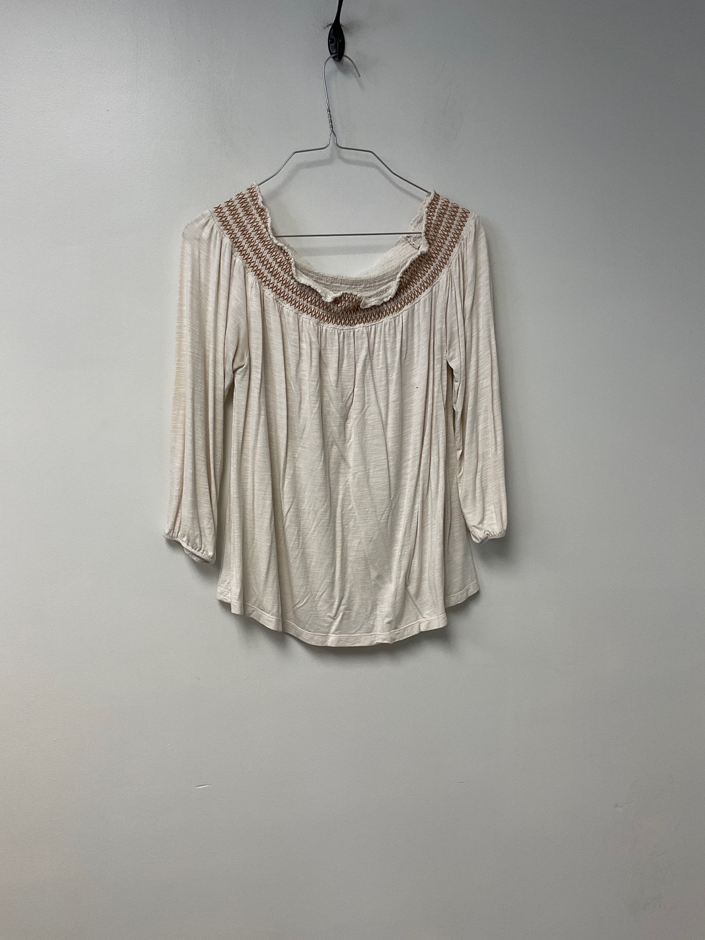 Teen Girls Short Sleeve Shirt - Size S