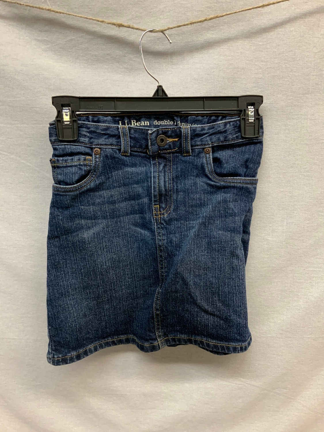 Youth Girls Skirt - Size M