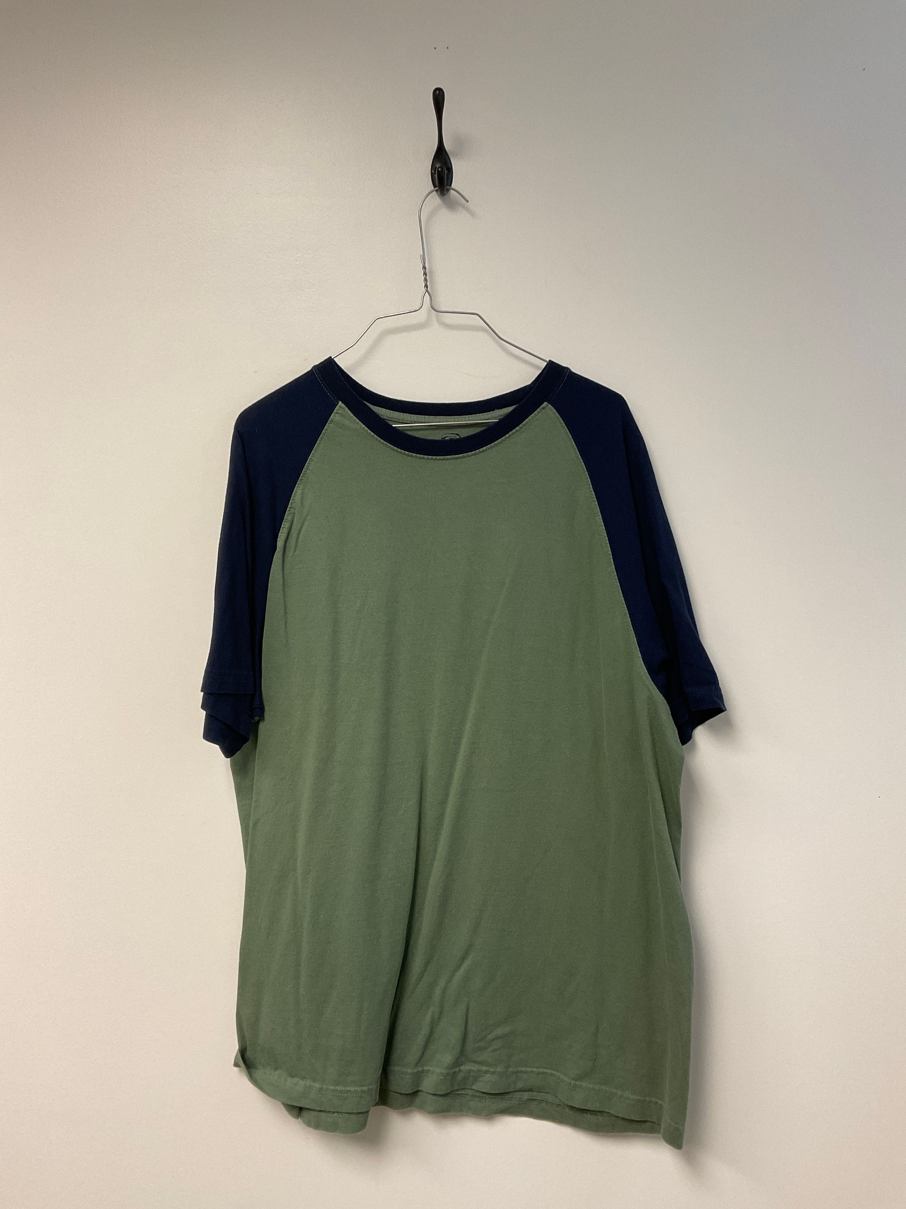 Teen Boys Short Sleeve Shirt - Size L