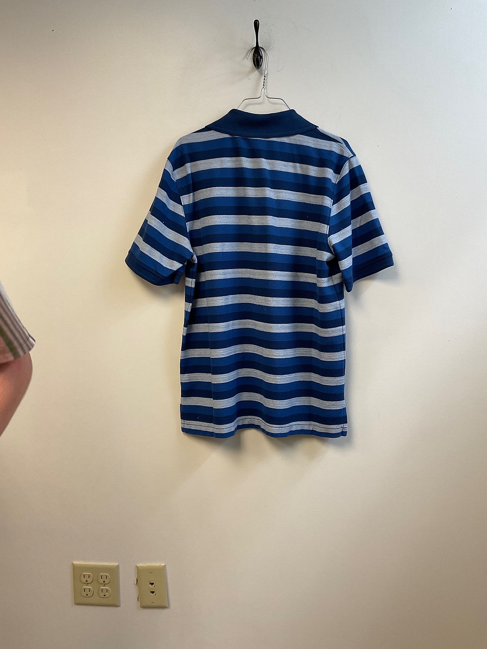 Thumbnail: Teen Boys Short Sleeve Shirts -  Size M