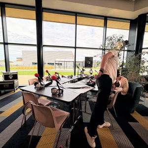 Communication & Branding