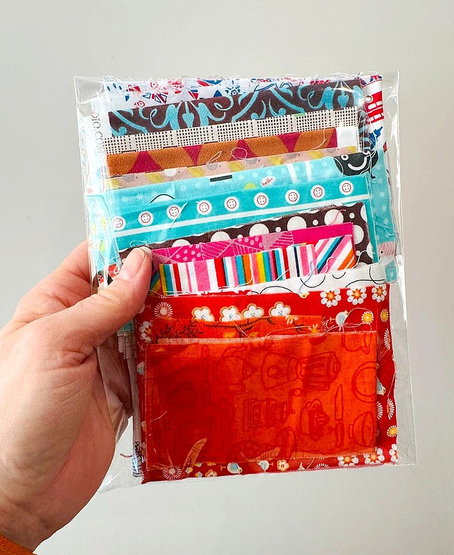 Thumbnail: Patchwork Quilt Fabric Scraps Pack - mixed lot