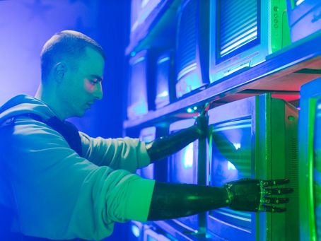 The Omni-Channel Advantage: Seamlessly Blending Online and Offline