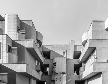 Фотографирование бруталистской архитектуры (и ее эволюции) в Барселоне