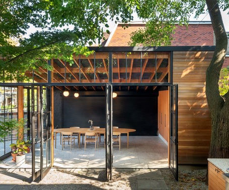 The Garage Gem / Office Ou