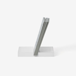 CLARA Desk Calendar 2027 Gray｜卓上カレンダー | JACKAL
