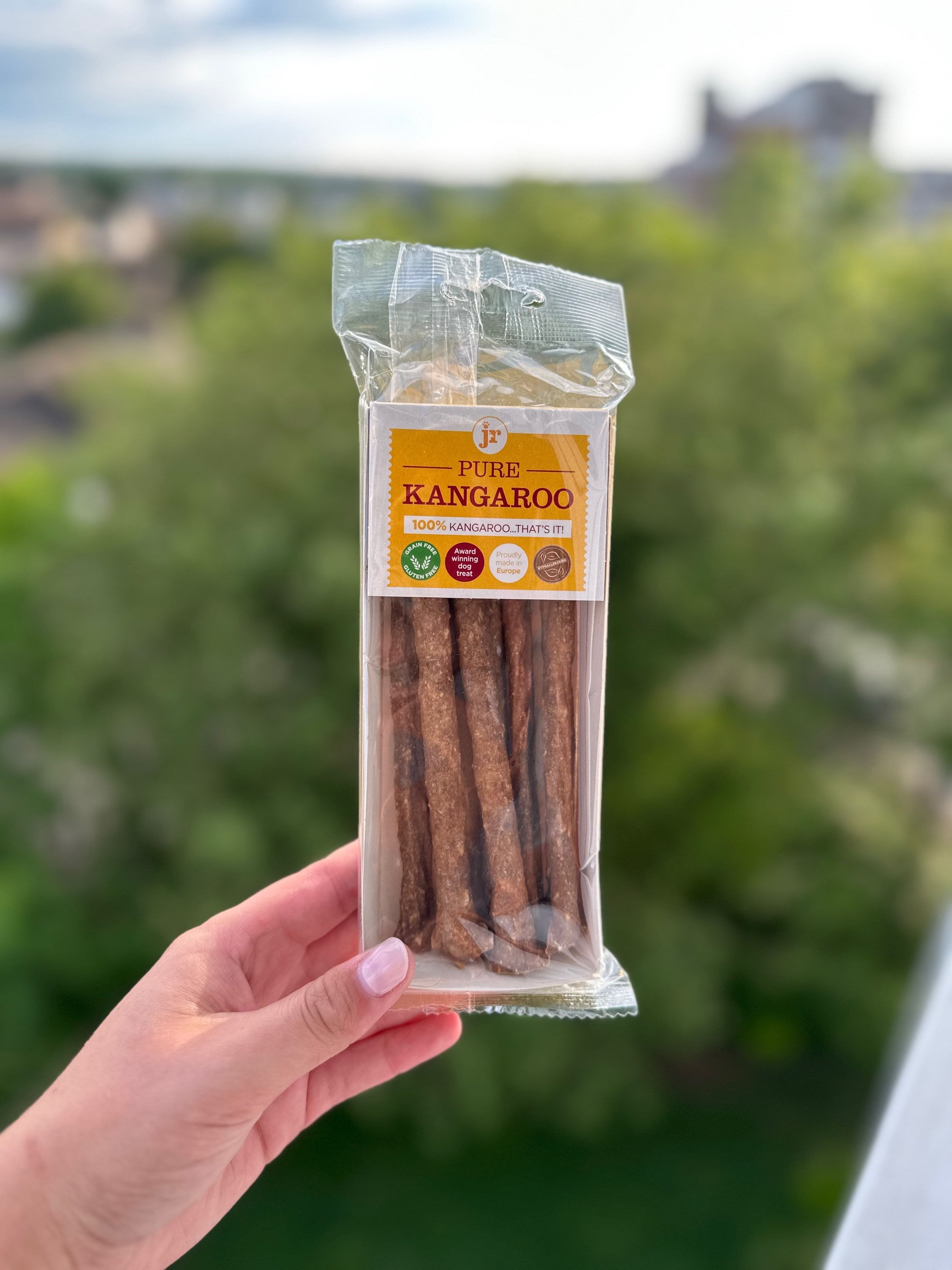 Kangaroo meaty sticks