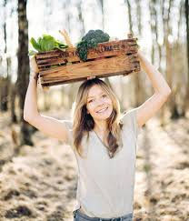 Katja Mathes Veg box.jfif