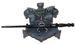 Amelia Lutkus custom wand and stand