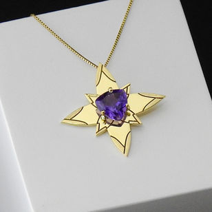 Pingente Flor Estrela.
