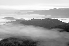 LO EFÍMERO DEL TIEMPO BAJO SU ANTÍTESIS APOCALÍPTICA