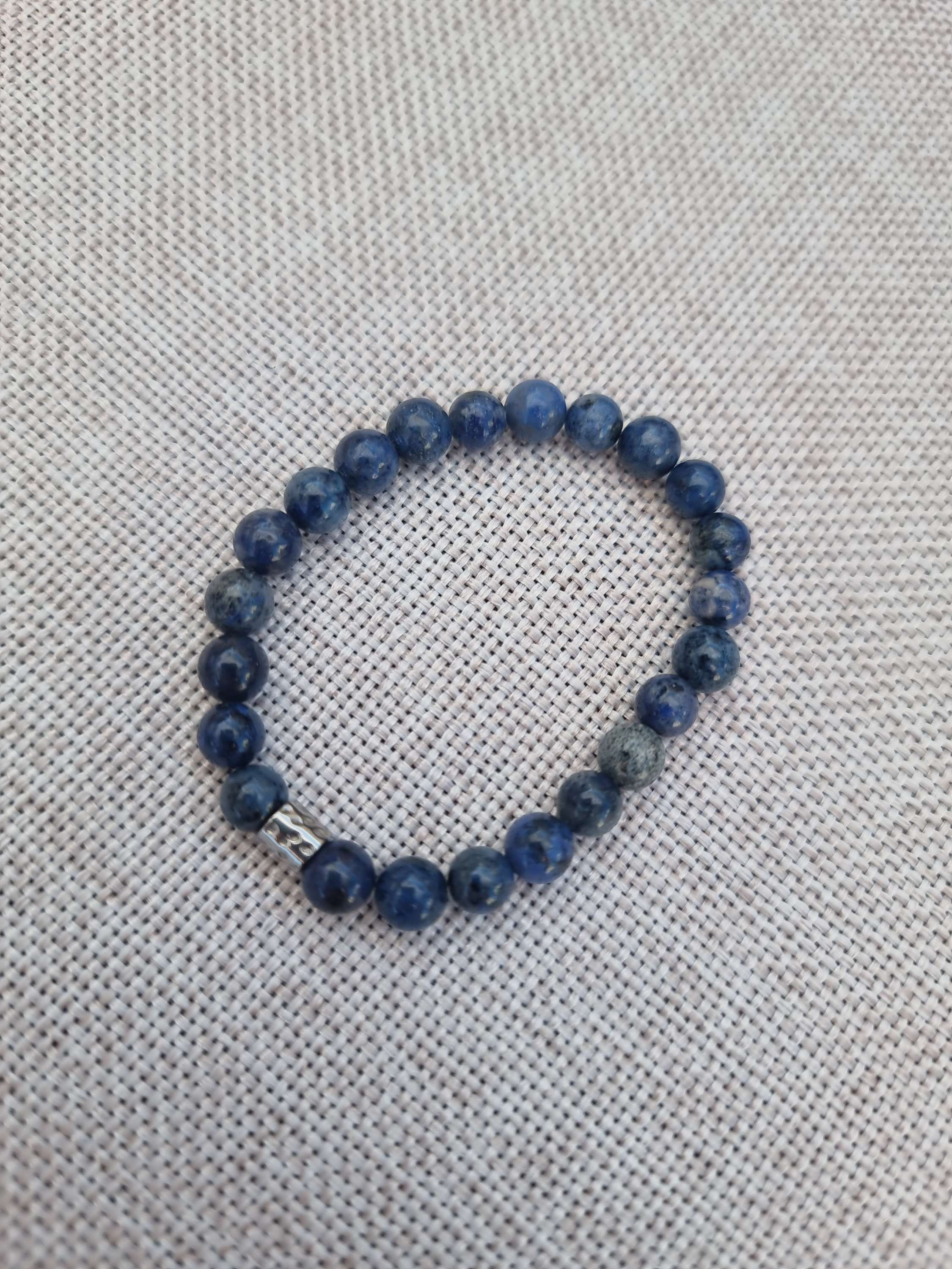 53 Dumortierite 13cm