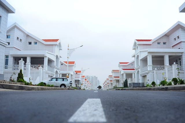 A city street with different buildings
