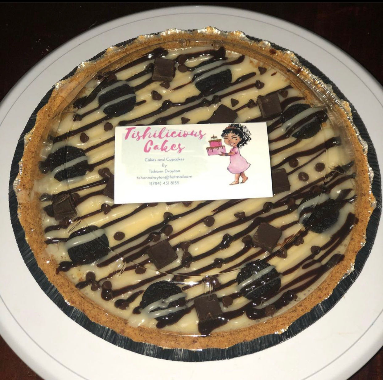 Cheesecake with chocolatey toppings