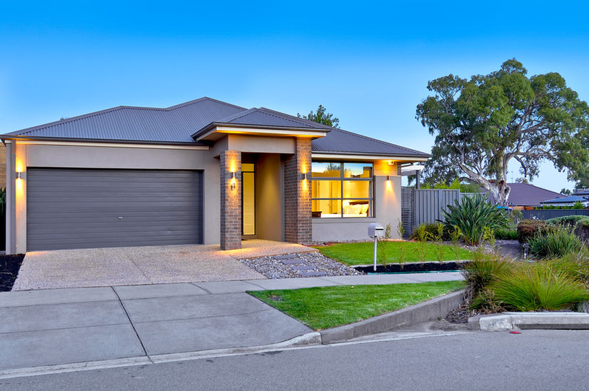 Modern melbourne property at dusk with exterior lighting