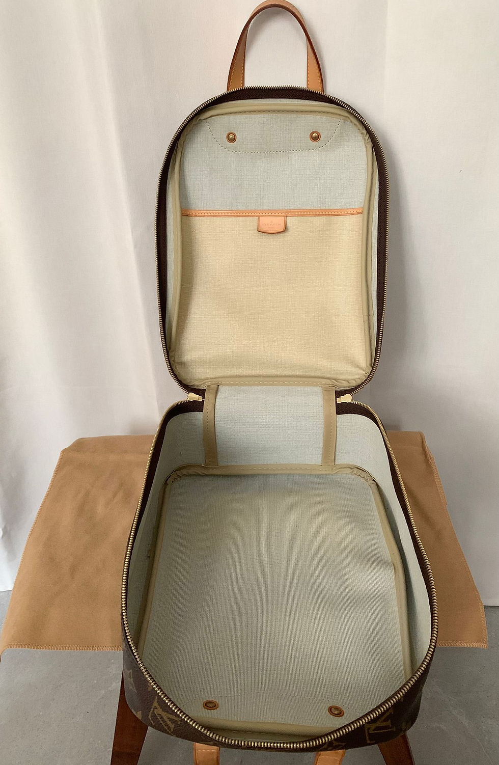 Thumbnail: LV Excursion Travel bag monogram canvas
