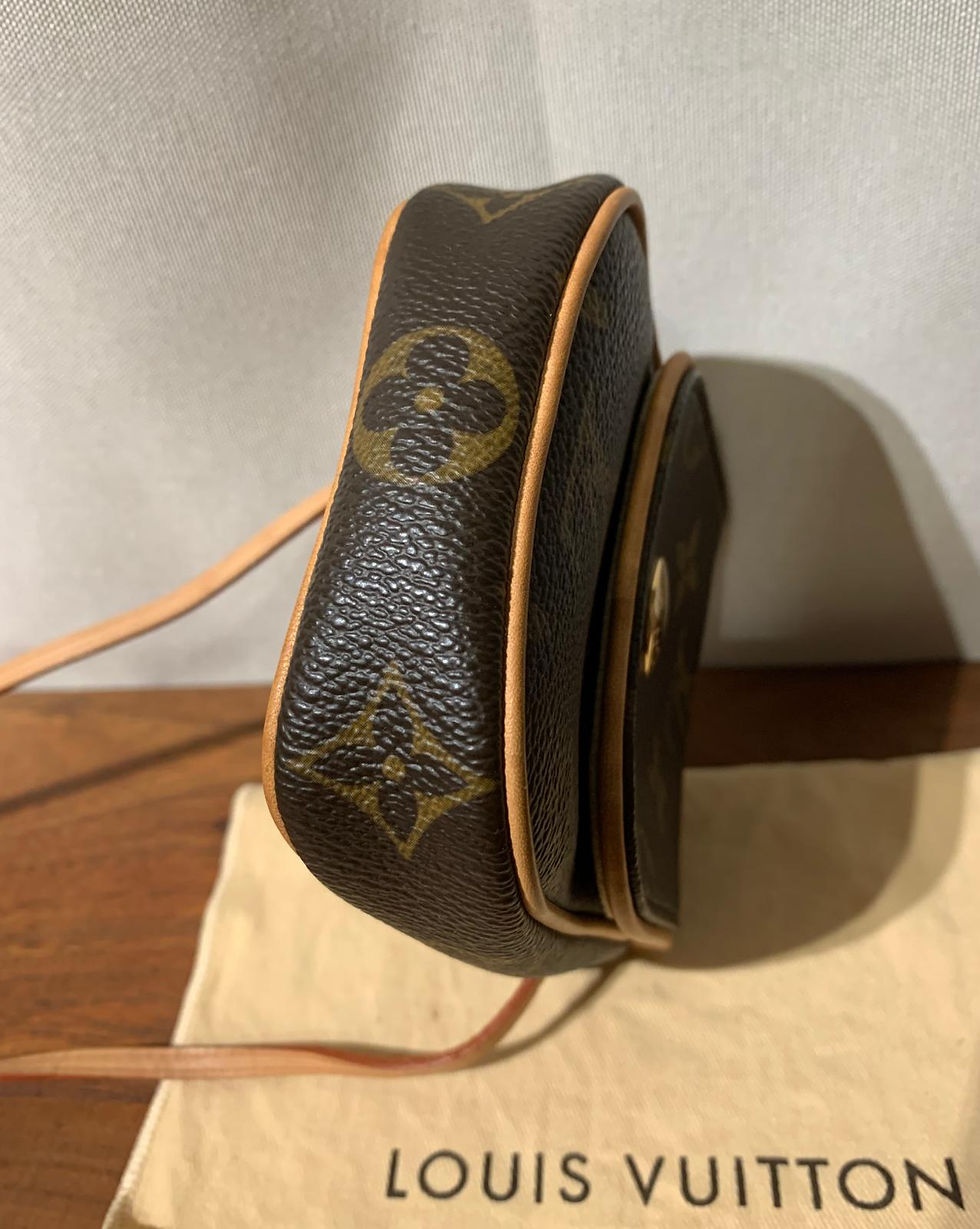 Thumbnail: LV pochette cancun monogram mini bag