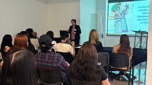 Inicia la Semana Cognitiva con Conferencia sobre el Método Montessori