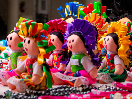 Tradición y emprendimiento: el Mercadito Artesanal llegó a Lux