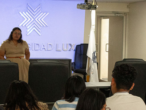 Conferencia que inspira: juventud, vocación y compromiso social