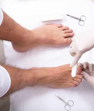 pedicure-soin-pied-homme (1).jpg