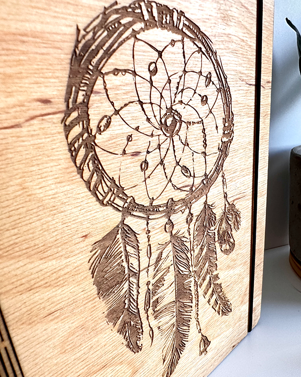 Miniaturbild: Notizbuch aus Holz, flexibler Buchrücken, DIN A5, Motiv Traumfänger