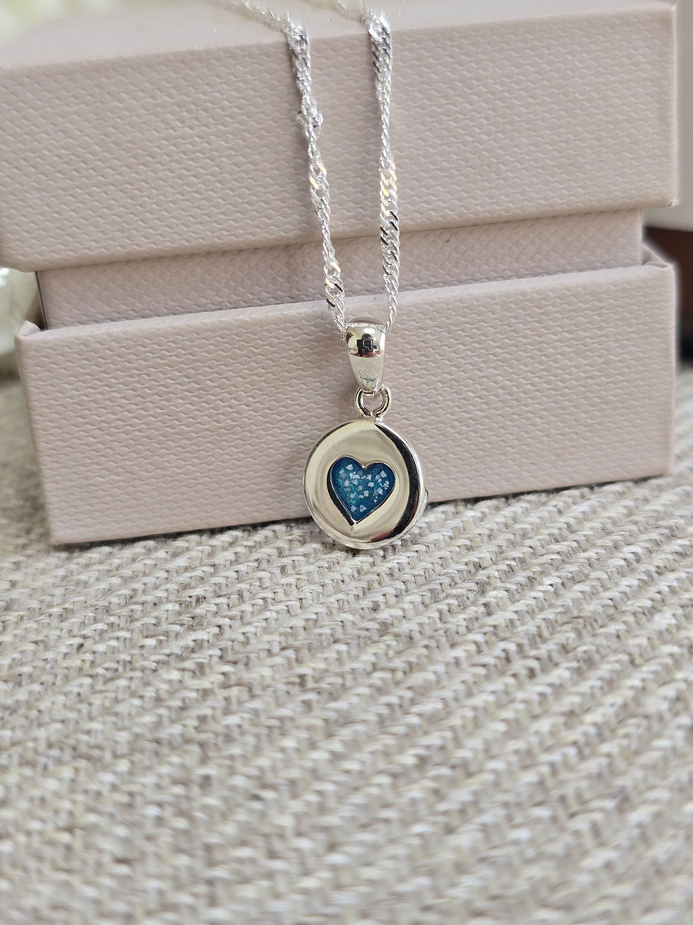Thumbnail: The Pebble Pendant 