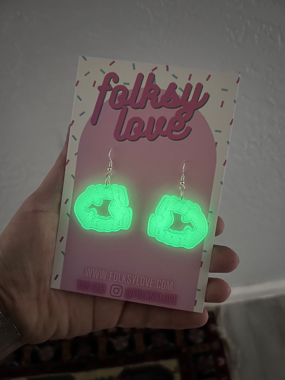 Thumbnail: Glow in the dark vampire teeth acrylic earrings 