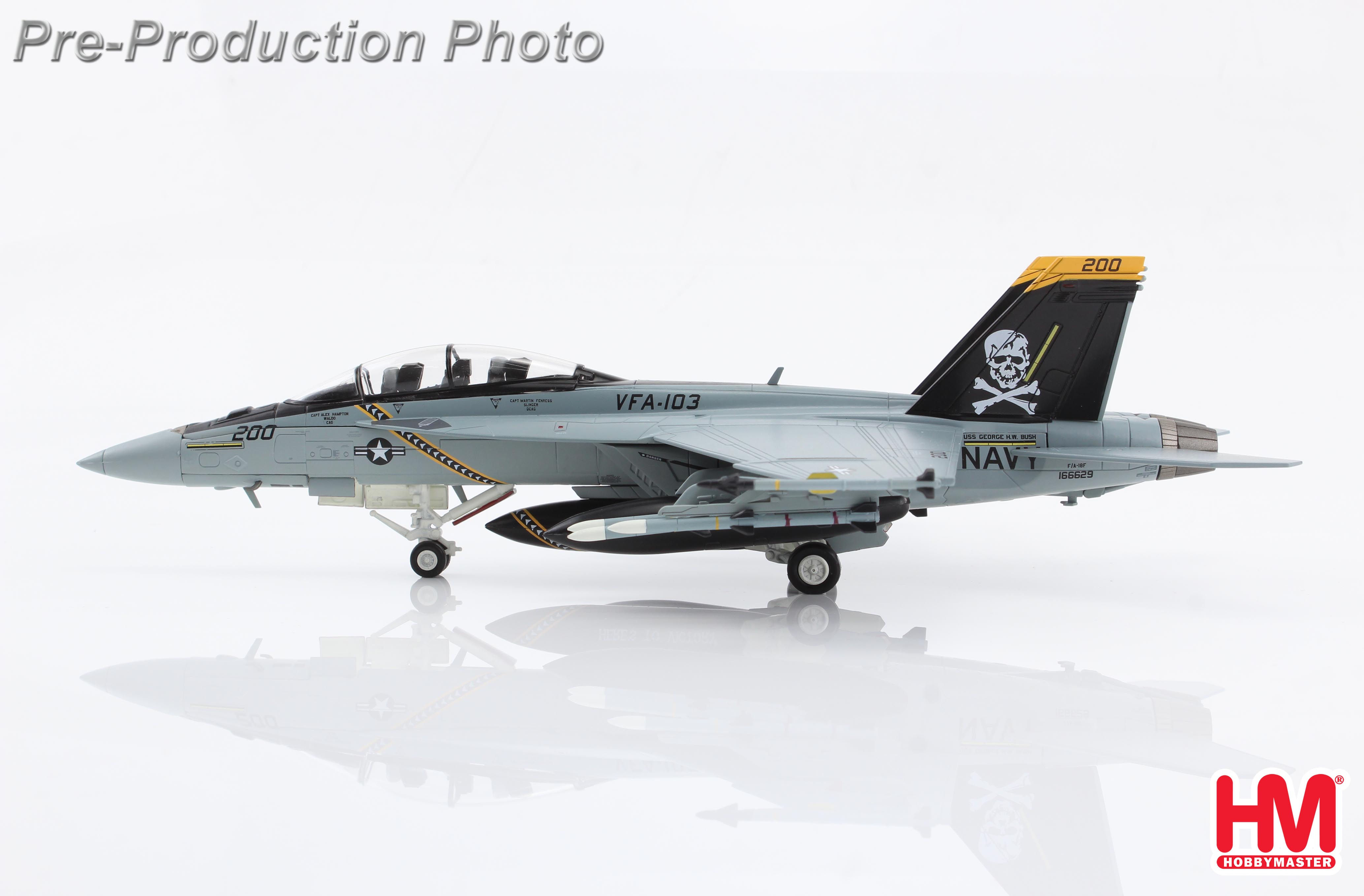 F-18 F US Navy VFA-103 Jolly Rogers USS G. Bush 1:72 HA5138