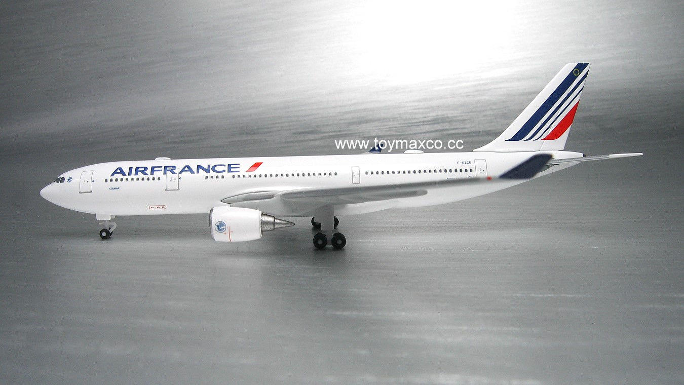 Air France A330-200 F-GCZE Colmar 1:500 HE536950