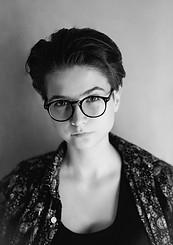 Ilinca Prisacariu, ideo ideis 01.jpg