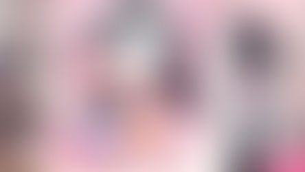 THE BROODING, INTROVERTED HIGH SCHOOL GIRL… IS STARTING TO TAKE SEXY SELFIES EN ESPAÑOL PC