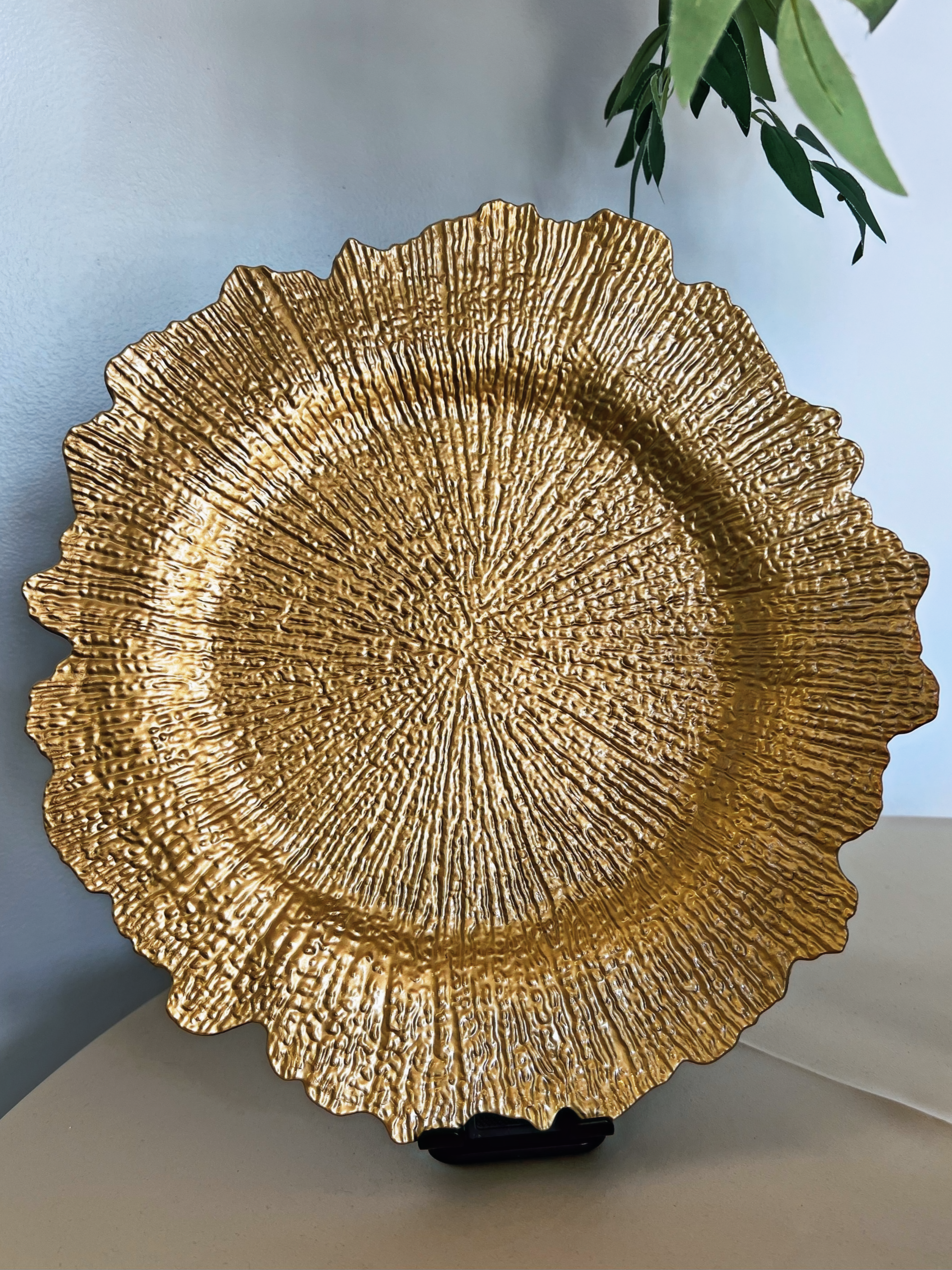 13" Gold Reef Charger