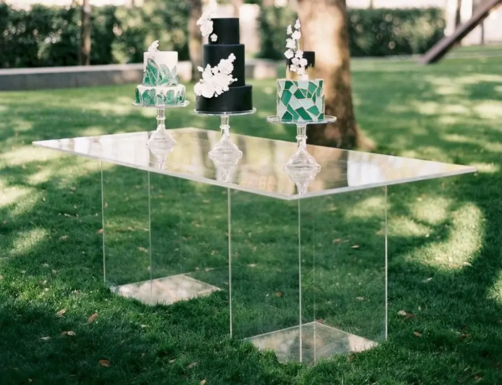 8' Acrylic "ghost" table
