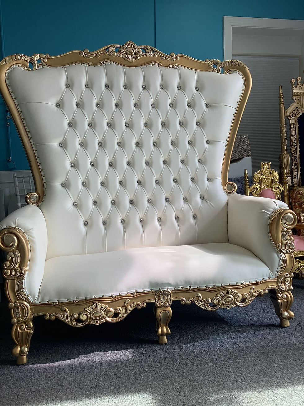 Thumbnail: Double Gold Trim Throne