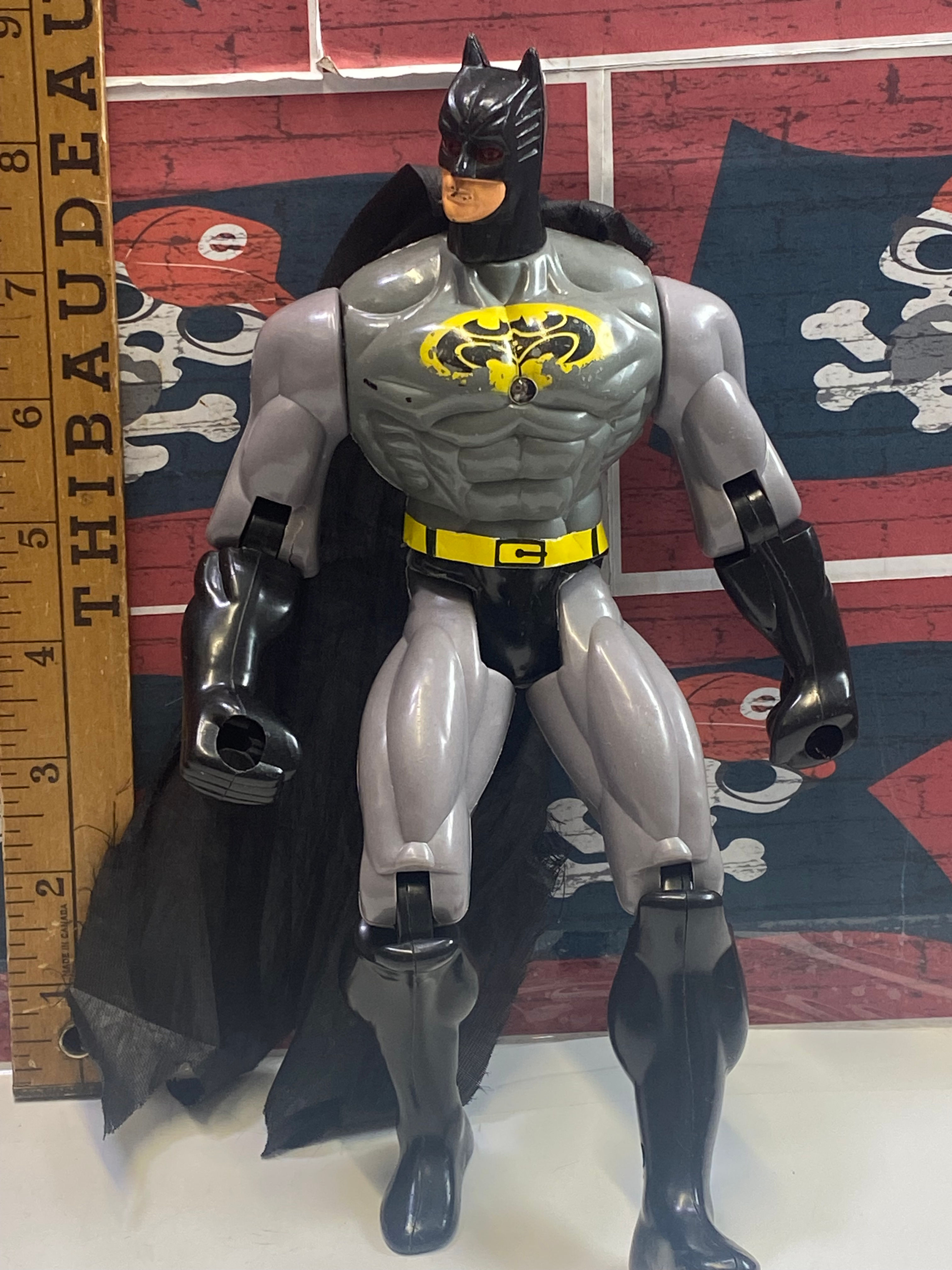 Figurine DC Comics de 12 Pouces Batman