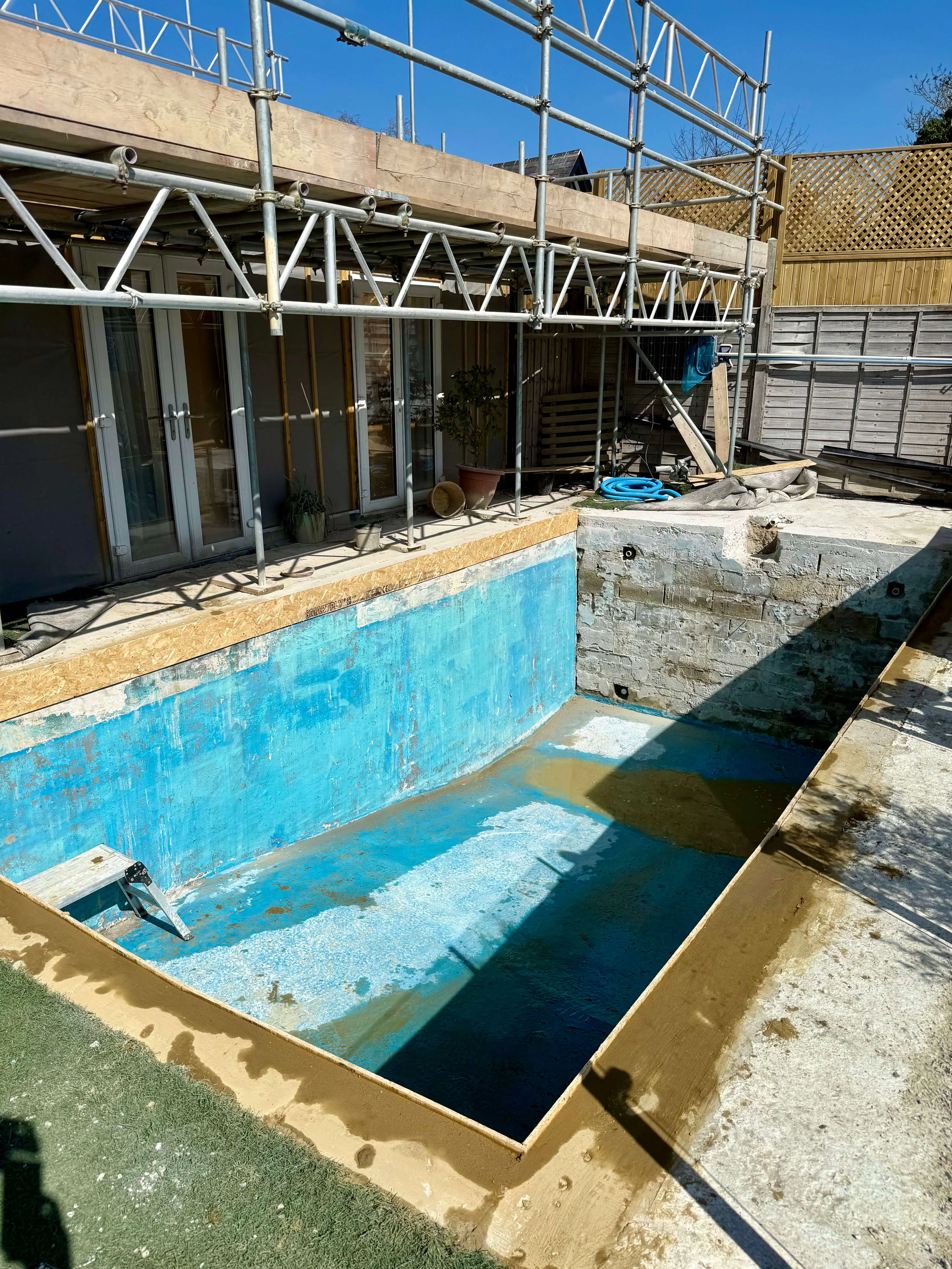 Swimming pool renovation in Essex